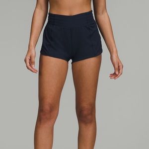 Lululemon hotty hot short 2.5 navy